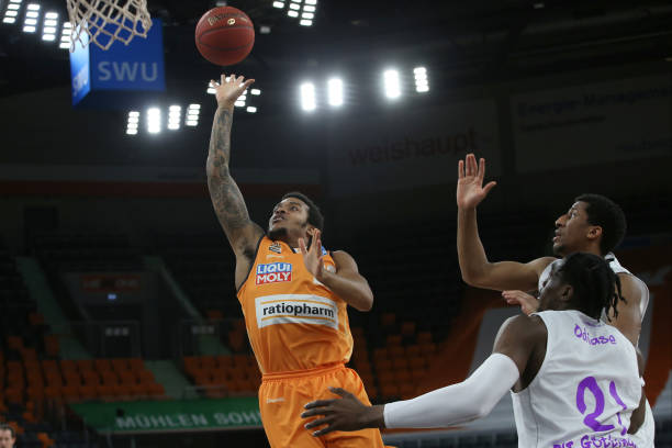 事是对这个 事是对这个