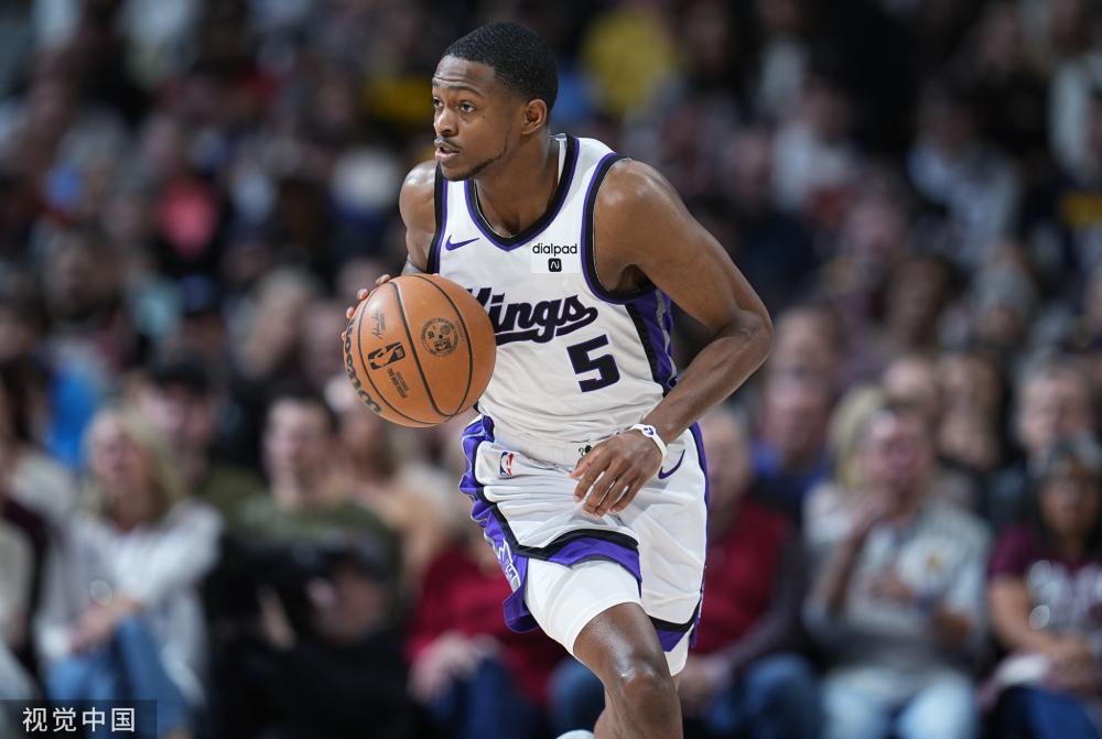 屡次勇摘冠 屡次勇摘冠