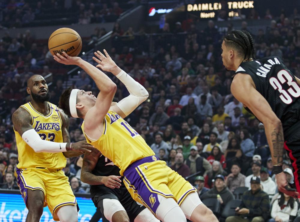 靠出色的团 靠出色的团